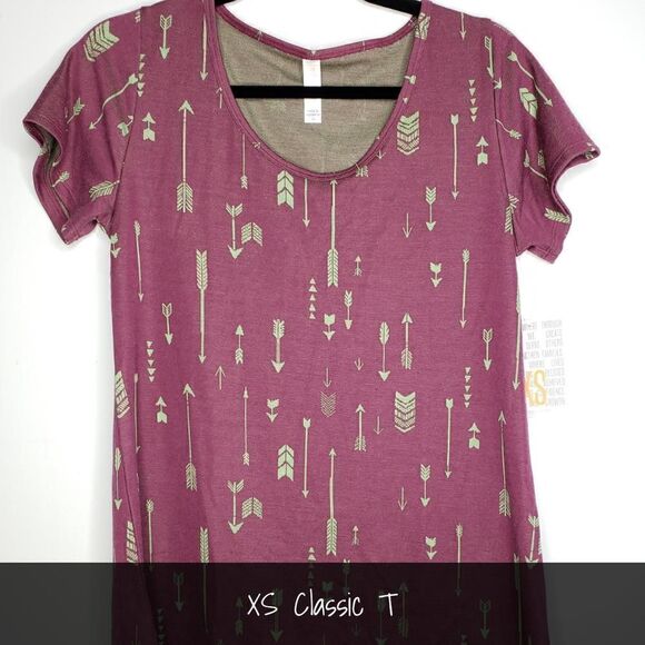 LuLaRoe Classic Tee XS Arrows NEW - Picture 1 of 1